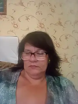 Snapshot of NysiOlsen chatting on July 17, 2026, 3:39 pm NysiOlsen online show from July 17, 2026, 3:39 pm