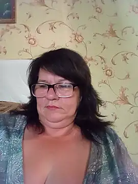 Snapshot of NysiOlsen chatting on July 18, 2026, 12:09 pm NysiOlsen online show from July 18, 2026, 12:09 pm