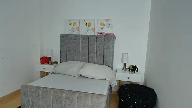 Snapshot of Lucy_Carson_ chatting on January 14, 2026, 3:45 am Lucy Carson online show from January 14, 2026, 3:45 am