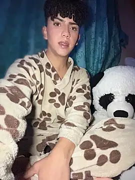 Nick Twink online show from February 11, 2026, 4:50 am