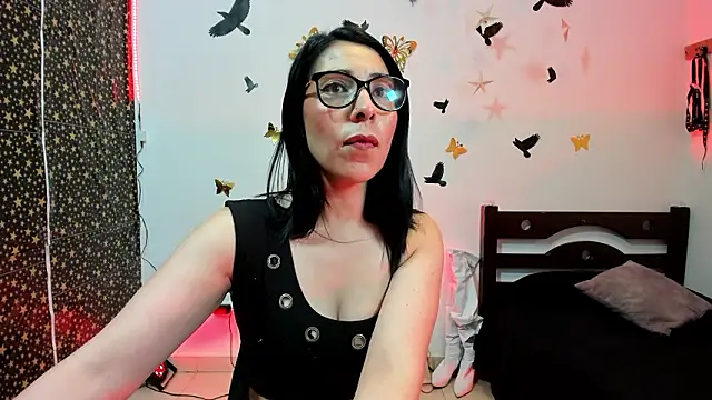 Snapshot of adellelennoxx chatting on January 15, 2026, 9:03 am adellelennoxx online show from January 15, 2026, 9:03 am