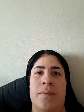 Snapshot of Neveencantada00 chatting on February 25, 2026, 8:18 pm Neveencantada00 online show from February 25, 2026, 8:18 pm