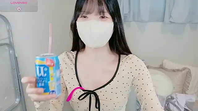 Snapshot of _ame_chan_ chatting on May 24, 2026, 9:14 am ame chan online show from May 24, 2026, 9:14 am