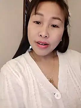 Snapshot of LanNhi_007 chatting on January 15, 2026, 2:49 am LanNhi 007 online show from January 15, 2026, 2:49 am