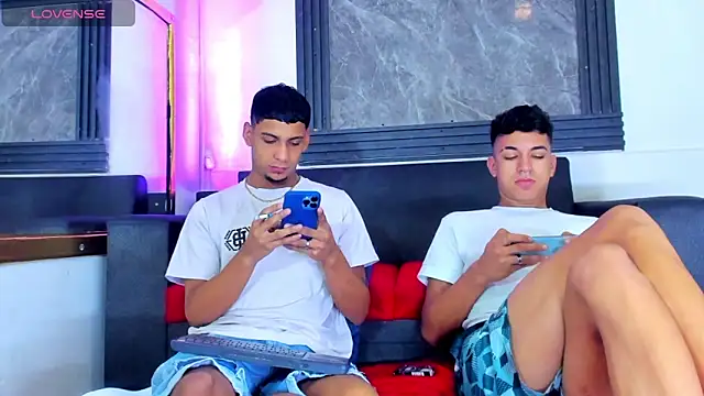 ALEX KEITH26 online show from March 12, 2026, 12:00 pm