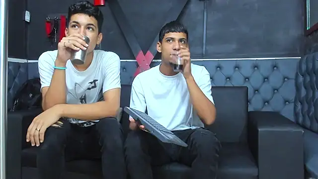 ALEX KEITH26 online show from April 13, 2026, 11:59 am