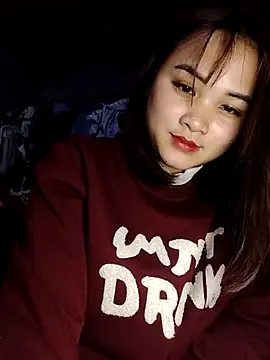 Lisakeem online show from February 10, 2026, 4:55 pm