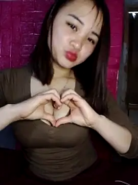 Lisakeem online show from February 15, 2026, 1:46 am