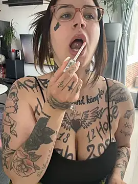 NyxTattoo online show from April 16, 2026, 8:59 am