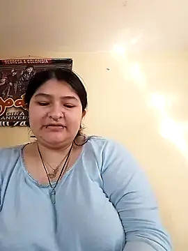 LauraHorny69 online show from April 3, 2026, 2:48 pm