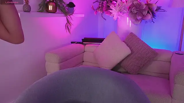 Snapshot of Dakota_velvet_ chatting on February 18, 2026, 11:39 am Dakota velvet online show from February 18, 2026, 11:39 am