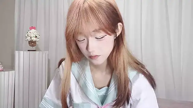 qingqing love2025 online show from May 22, 2026, 1:17 pm