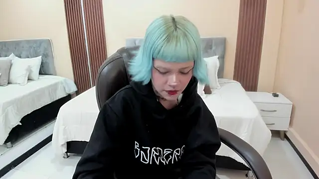 Snapshot of Bela_Craxkerr chatting on June 24, 2026, 12:48 pm Bela Craxkerr online show from June 24, 2026, 12:48 pm