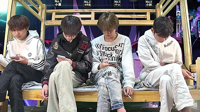 xiaohuangren01 online show from March 15, 2026, 12:49 am