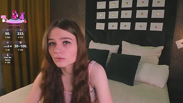 Eva Anderson online show from May 19, 2026, 1:22 am