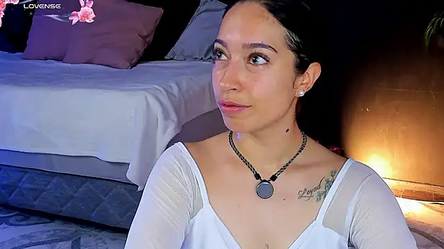 Noaah25  online show from March 29, 2026, 3:28 am