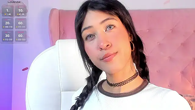 internett sweetheart online show from March 26, 2026, 5:46 am