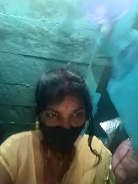 Snapshot of priyasharma899 chatting on February 15, 2026, 7:38 am priyasharma899 online show from February 15, 2026, 7:38 am