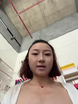 xixi26 online show from July 13, 2026, 4:37 am