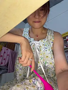 xixi26 online show from July 28, 2026, 7:48 am