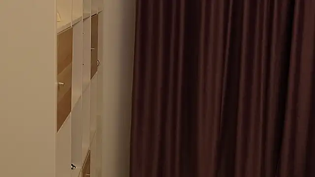 Snapshot of PearlMavie chatting on February 25, 2026, 2:37 pm PearlMavie online show from February 25, 2026, 2:37 pm