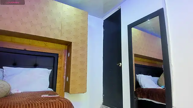 Samantha Blaze1 online show from February 18, 2026, 11:39 am