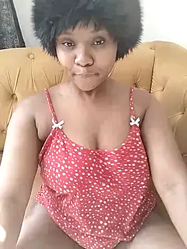 LUNAARXO1 online show from July 31, 2026, 10:03 am