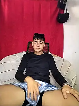 attractive-sexx online show from February 8, 2026, 1:03 pm