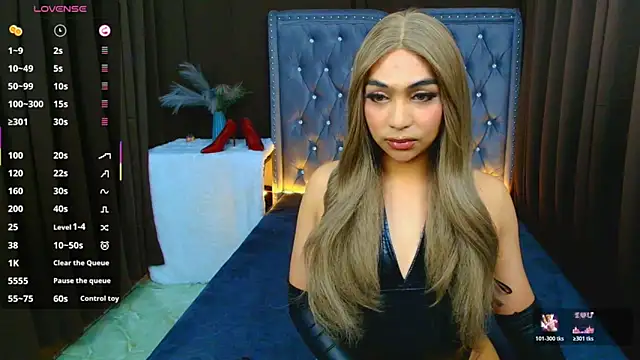 Snapshot of Clea_Moore chatting on February 23, 2026, 4:54 am Clea Moore online show from February 23, 2026, 4:54 am