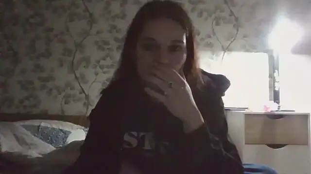 NyraLuna online show from March 2, 2026, 9:43 pm