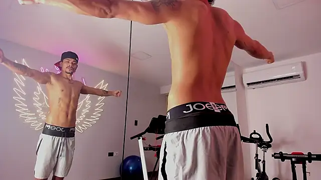 Snapshot of Sanji_Pulse chatting on February 16, 2026, 12:18 am Sanji Pulse online show from February 16, 2026, 12:18 am