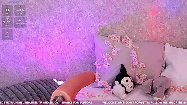 Snapshot of Tiny__Emmy_ chatting on March 1, 2026, 2:24 am Tiny Emmy online show from March 1, 2026, 2:24 am