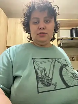 RavenEllieUniverse online show from February 20, 2026, 2:41 am