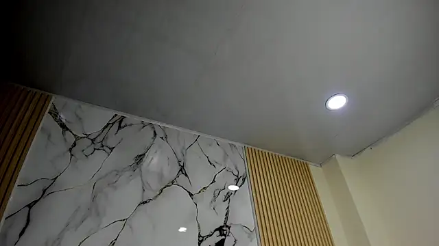 Zoehoney hl online show from March 27, 2026, 8:20 am