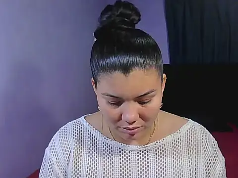 Snapshot of Violetta-Helena chatting on March 21, 2026, 5:34 am Violetta-Helena online show from March 21, 2026, 5:34 am