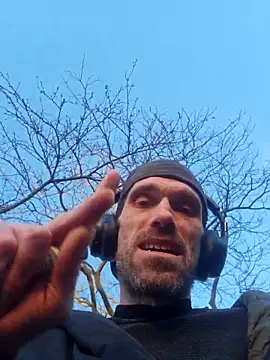 Snapshot of BlnAktivGay chatting on March 3, 2026, 4:13 pm BlnAktivGay online show from March 3, 2026, 4:13 pm