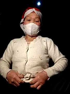 LoveShae 01 online show from February 3, 2026, 7:24 am