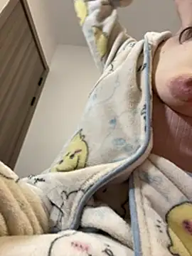 Cheating-wife online show from March 8, 2026, 12:09 pm