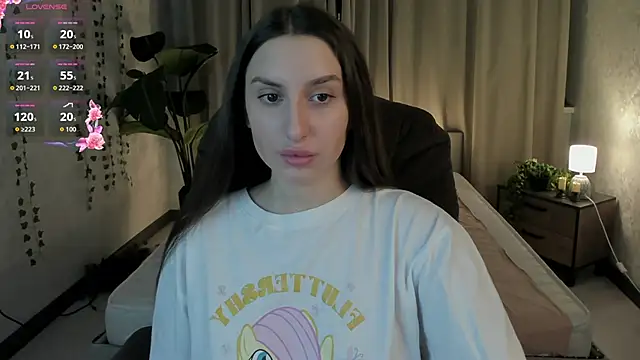 Snapshot of Celine_Coello chatting on March 17, 2026, 3:55 am Celine Coello online show from March 17, 2026, 3:55 am