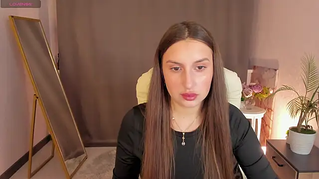 Celine Coello online show from May 1, 2026, 12:21 pm