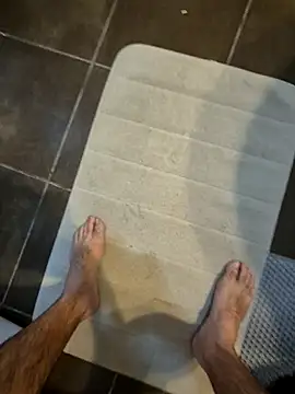 vali23 online show from January 18, 2026, 9:35 am