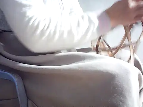 Snapshot of Seoul6996 chatting on February 5, 2026, 10:20 am Seoul6996 online show from February 5, 2026, 10:20 am