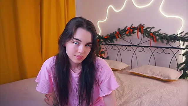 MirnaTellado online show from March 11, 2026, 7:09 pm