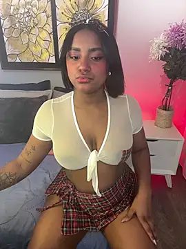 Snapshot of domiiniquex chatting on March 2, 2026, 1:07 pm domiiniquex online show from March 2, 2026, 1:07 pm