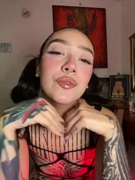 Snapshot of PUFF_BUNNY chatting on February 27, 2026, 6:30 pm PUFF BUNNY online show from February 27, 2026, 6:30 pm