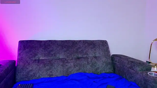 Alexander Connor online show from March 30, 2026, 12:06 pm