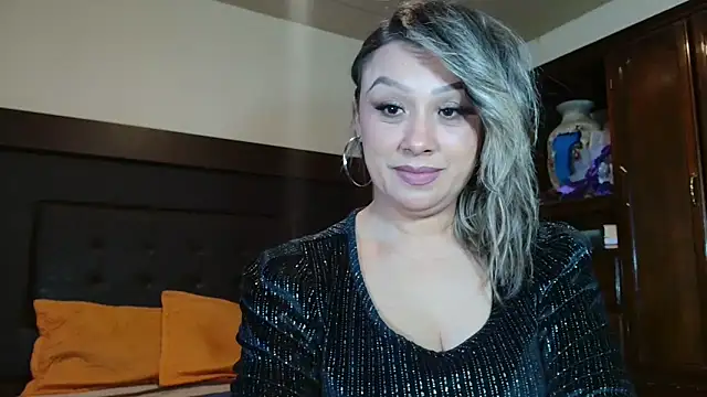 aitanalove  online show from March 18, 2026, 12:47 am