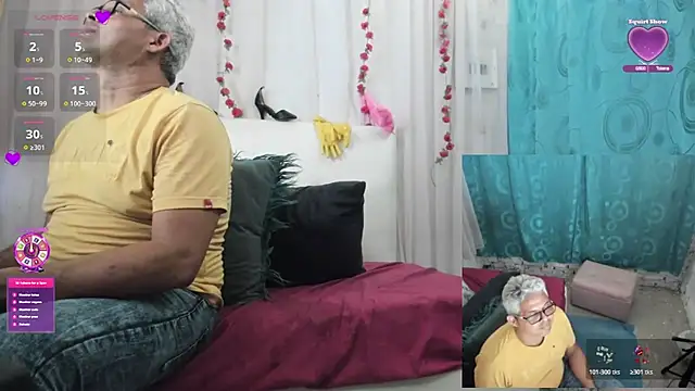 Snapshot of ANGELA_AND_BRACK chatting on June 9, 2026, 6:52 pm ANGELA AND BRACK online show from June 9, 2026, 6:52 pm