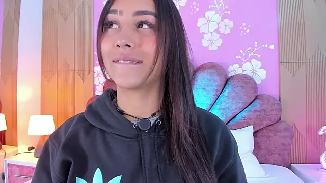 MadisonFox1 online show from February 10, 2026, 11:58 am