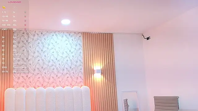 Snapshot of Amira_Alzahra chatting on February 23, 2026, 5:16 am Amira Alzahra online show from February 23, 2026, 5:16 am